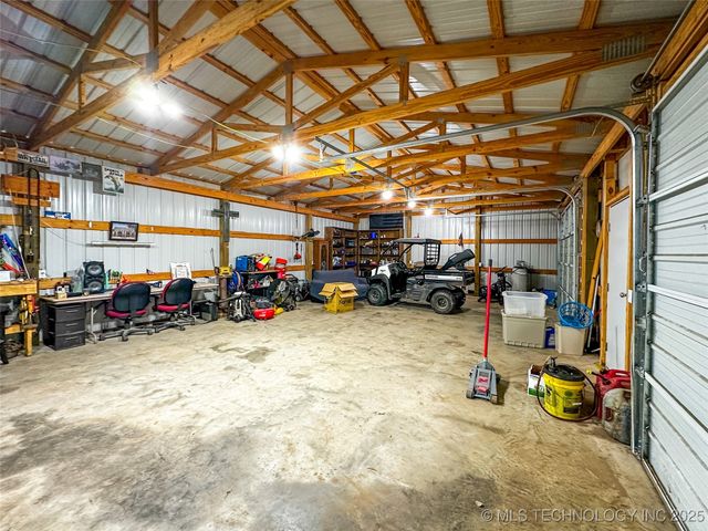 18085 EW 20 Road, Nowata, OK 74048