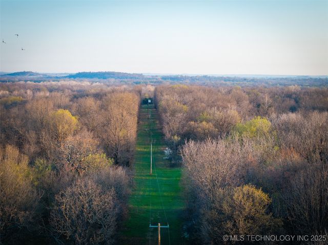 18085 EW 20 Road, Nowata, OK 74048