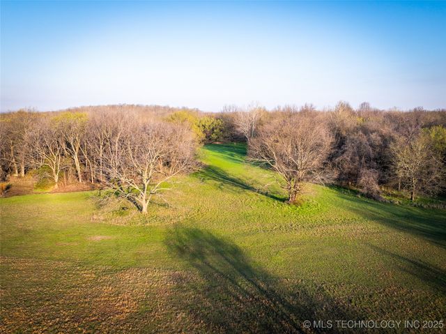 18085 EW 20 Road, Nowata, OK 74048