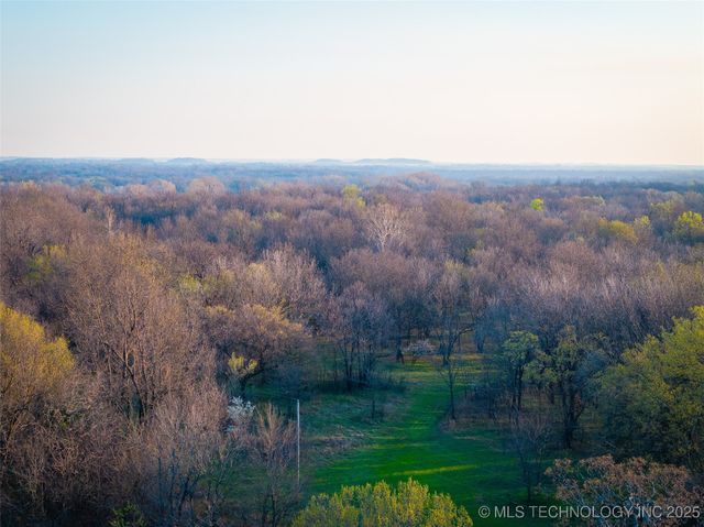 18085 EW 20 Road, Nowata, OK 74048