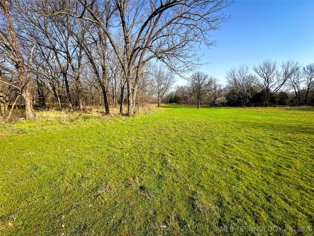 18085 EW 20 Road, Nowata, OK 74048
