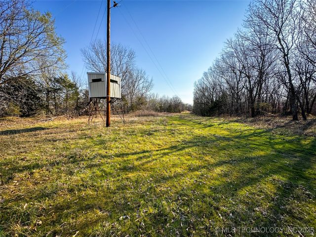 18085 EW 20 Road, Nowata, OK 74048