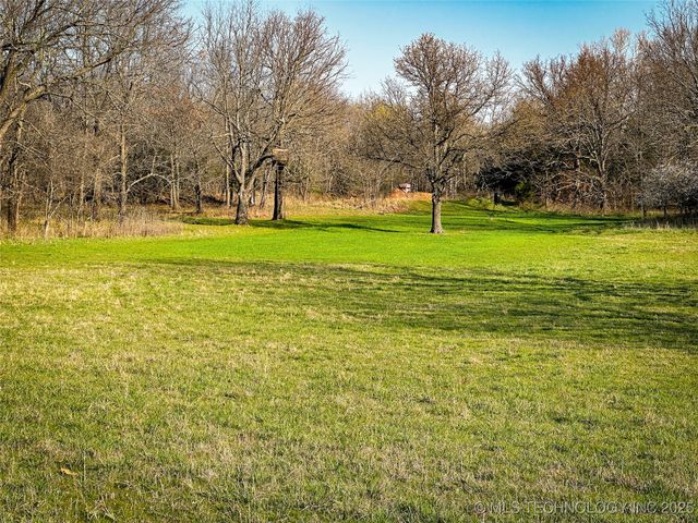 18085 EW 20 Road, Nowata, OK 74048