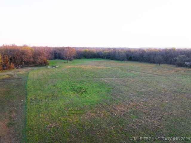18085 EW 20 Road, Nowata, OK 74048