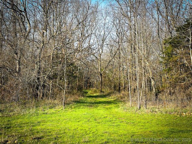 18085 EW 20 Road, Nowata, OK 74048