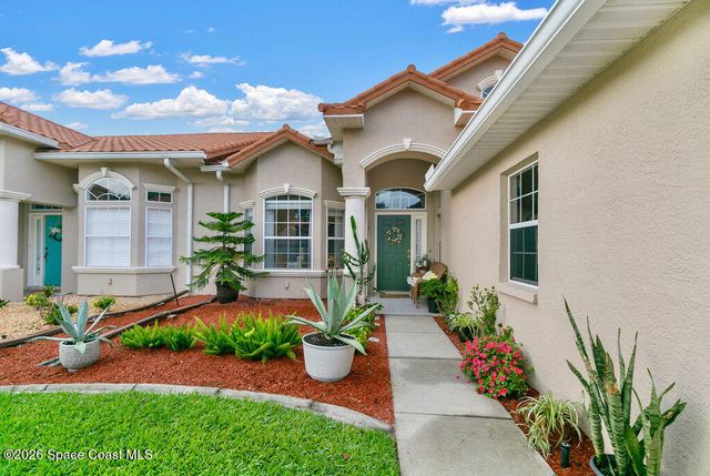 7661 Candlewick Drive, Melbourne, FL 32940