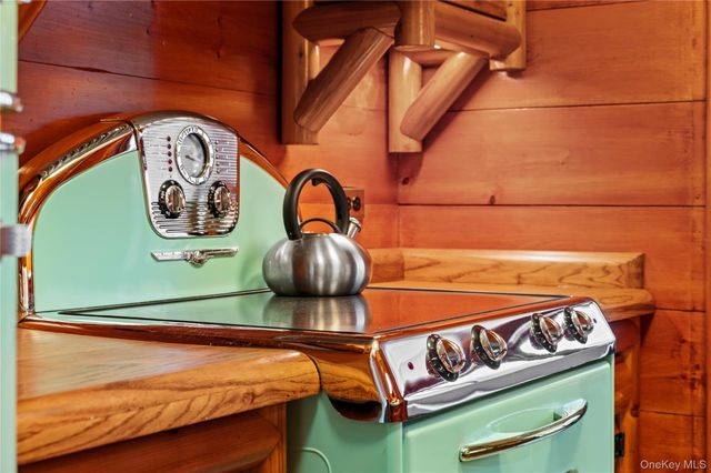 6 Alpine Road, Cold Spring, NY 10516