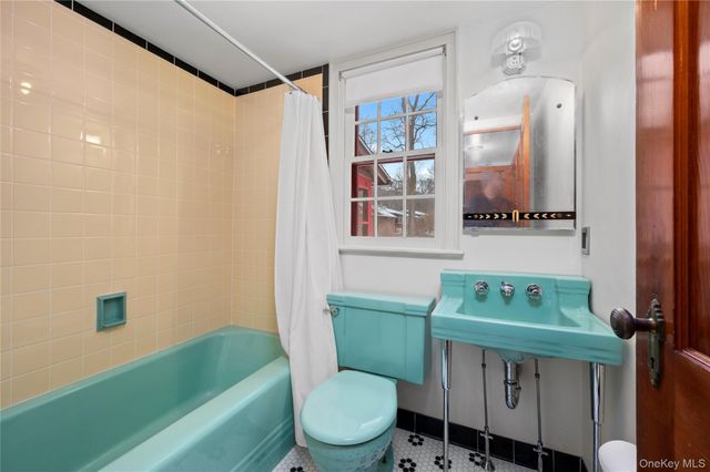 6 Alpine Road, Cold Spring, NY 10516