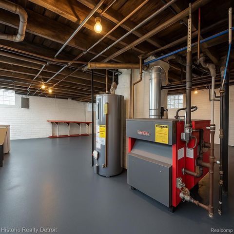 5095 Van Dyke Street, Detroit, MI 48213