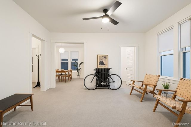 5095 Van Dyke Street, Detroit, MI 48213