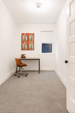 5095 Van Dyke Street, Detroit, MI 48213