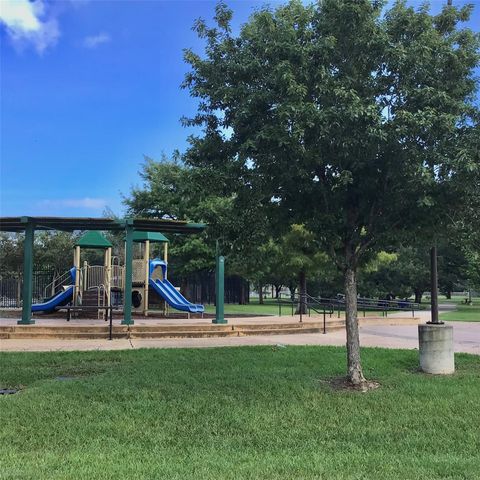 2109 Marnel Road C, Houston, TX 77055
