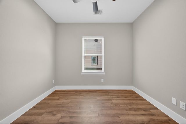 2109 Marnel Road C, Houston, TX 77055