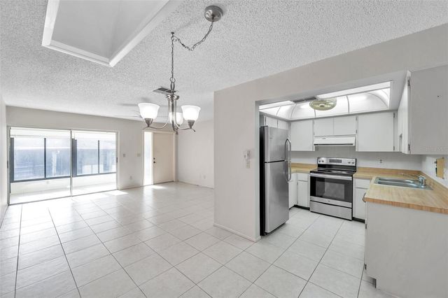 2291 SHELLY DRIVE DRIVE D, Palm Harbor, FL 34684