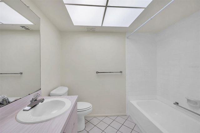 2291 SHELLY DRIVE DRIVE D, Palm Harbor, FL 34684