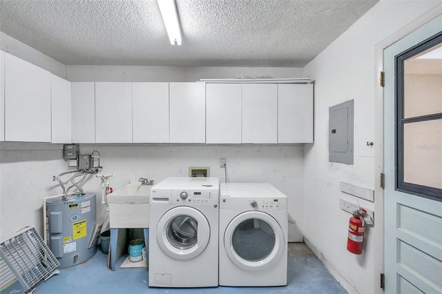 2291 SHELLY DRIVE DRIVE D, Palm Harbor, FL 34684