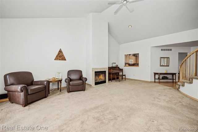 773 Red Maple Lane, Wixom, MI 48393