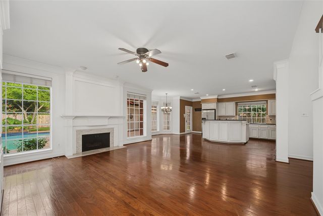 4802 Yorkshire Street, Sugar Land, TX 77479