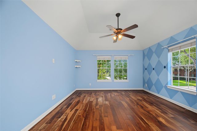 4802 Yorkshire Street, Sugar Land, TX 77479