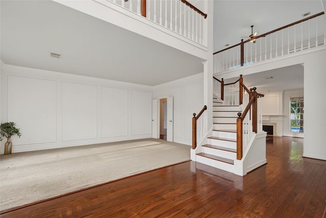 4802 Yorkshire Street, Sugar Land, TX 77479