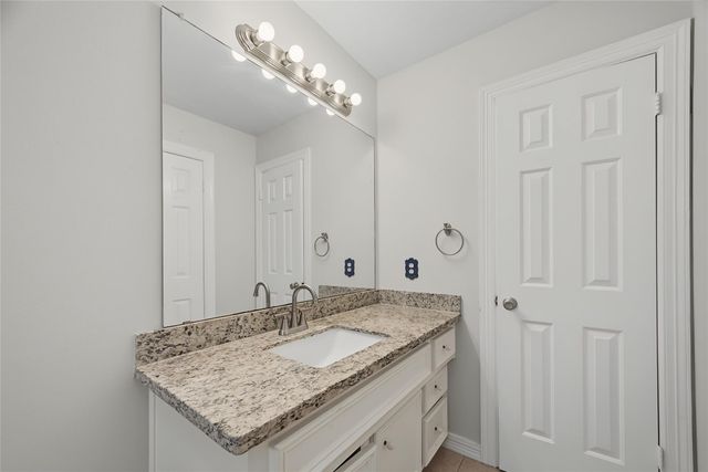 4802 Yorkshire Street, Sugar Land, TX 77479