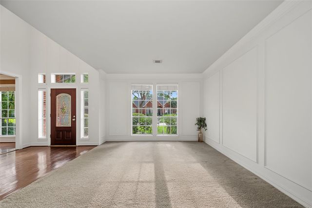 4802 Yorkshire Street, Sugar Land, TX 77479