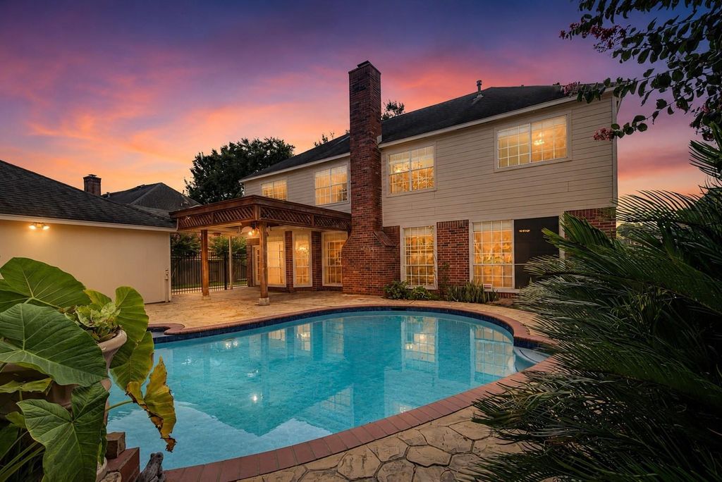 4802 Yorkshire Street, Sugar Land, TX 77479
