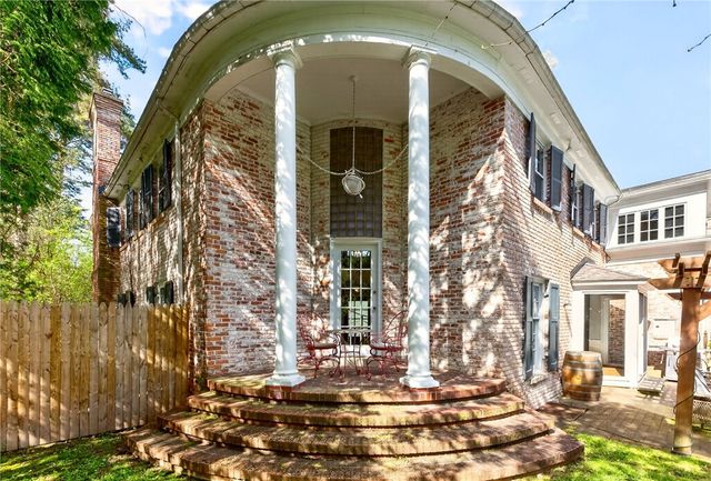 3437 Elmwood Avenue, Brighton, NY 14610