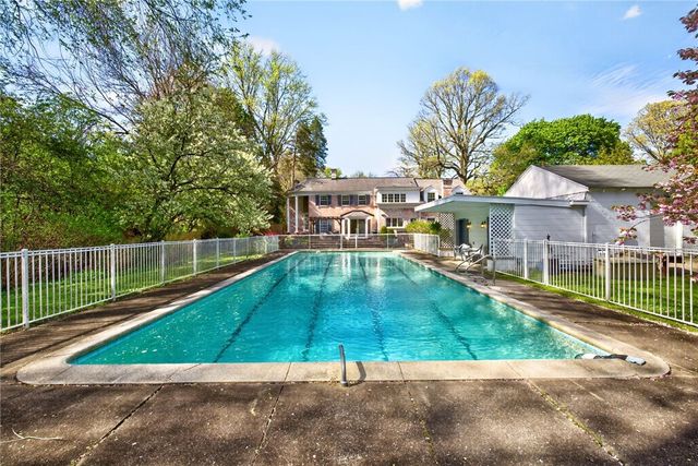 3437 Elmwood Avenue, Brighton, NY 14610