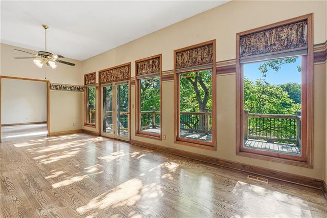 7809 N Revere Drive, Kansas City, MO 64151