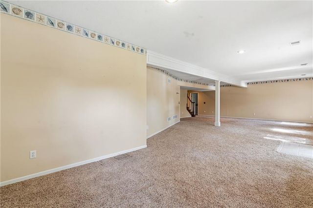7809 N Revere Drive, Kansas City, MO 64151