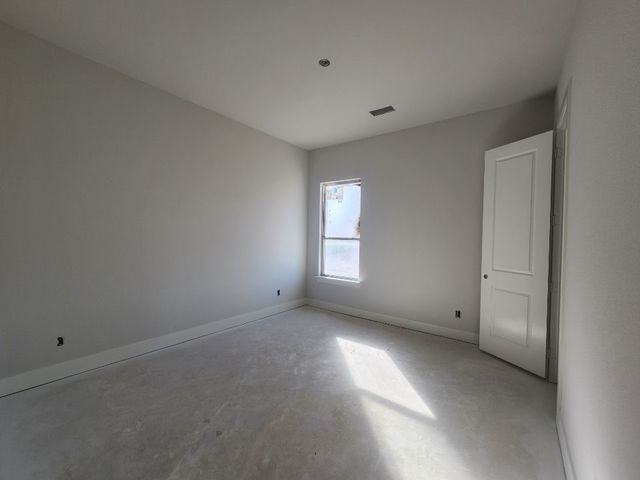 2305 Gypsum Street, Krum, TX 76249