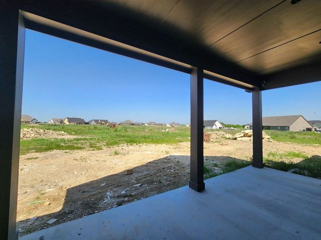 2305 Gypsum Street, Krum, TX 76249