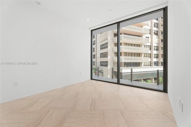 5 Grove Isle Drive S303, Coconut Grove, FL 33133