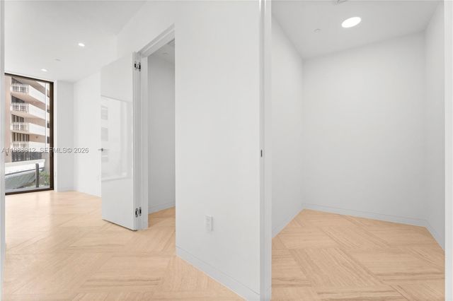 5 Grove Isle Drive S303, Coconut Grove, FL 33133