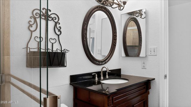 276 S CYPRESS Court, Chandler, AZ 85226