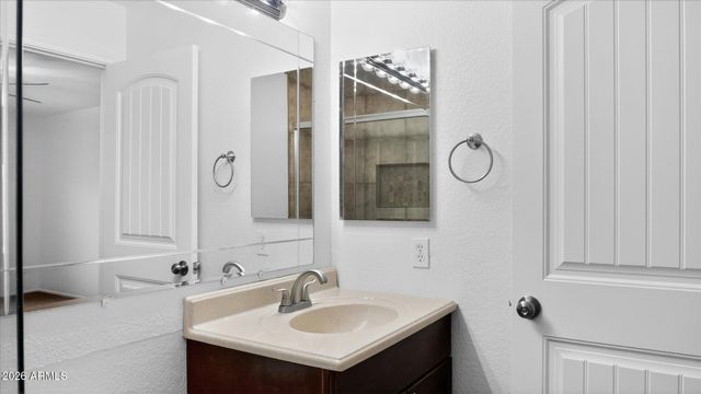 276 S CYPRESS Court, Chandler, AZ 85226