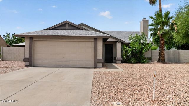 276 S CYPRESS Court, Chandler, AZ 85226