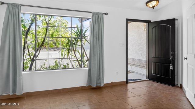 276 S CYPRESS Court, Chandler, AZ 85226