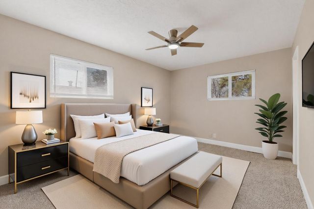 2917 Espanola Street NE, Albuquerque, NM 87110