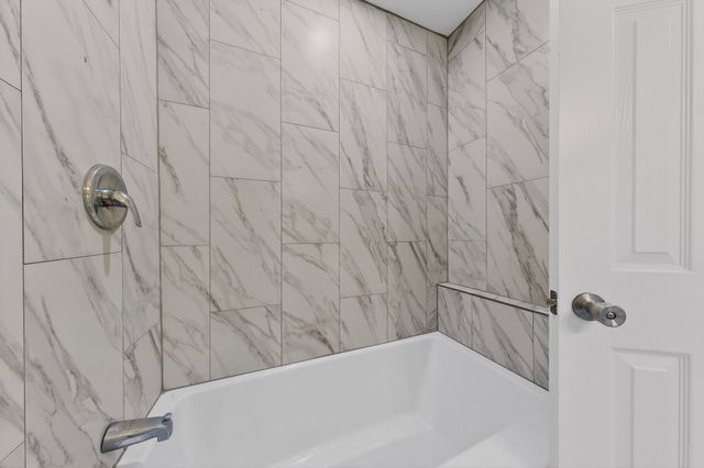 2917 Espanola Street NE, Albuquerque, NM 87110