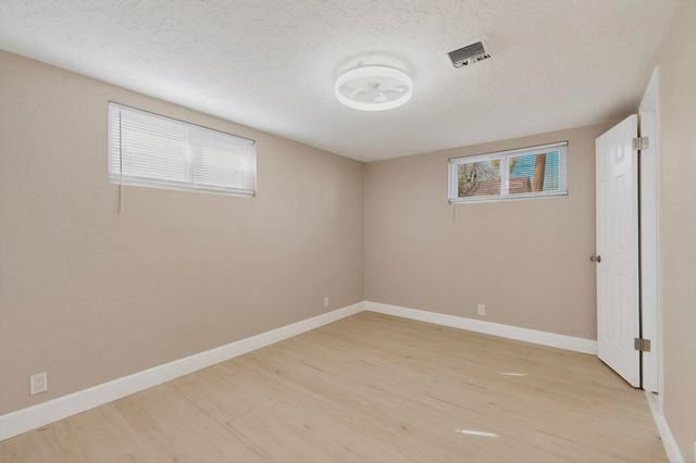 2917 Espanola Street NE, Albuquerque, NM 87110