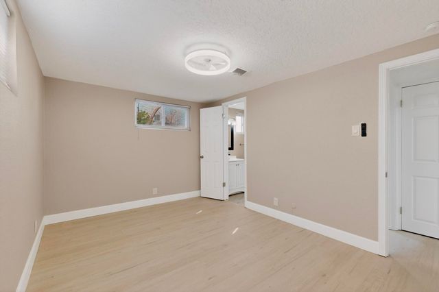 2917 Espanola Street NE, Albuquerque, NM 87110