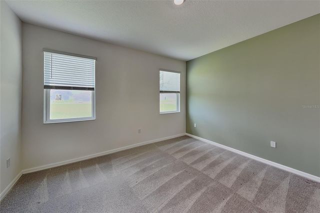 805 LEMON AVENUE, Fruitland Park, FL 34731