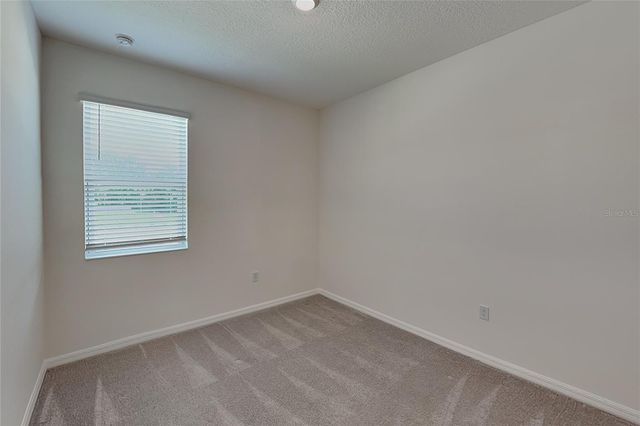 805 LEMON AVENUE, Fruitland Park, FL 34731