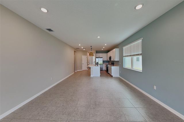 805 LEMON AVENUE, Fruitland Park, FL 34731