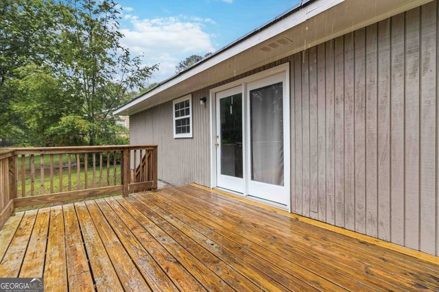 858 Pine Shadow Lane, Winder, GA 30680