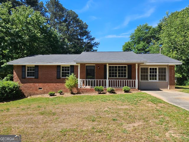 858 Pine Shadow Lane, Winder, GA 30680