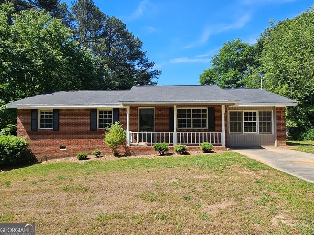 858 Pine Shadow Lane, Winder, GA 30680