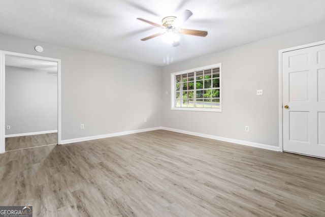 858 Pine Shadow Lane, Winder, GA 30680